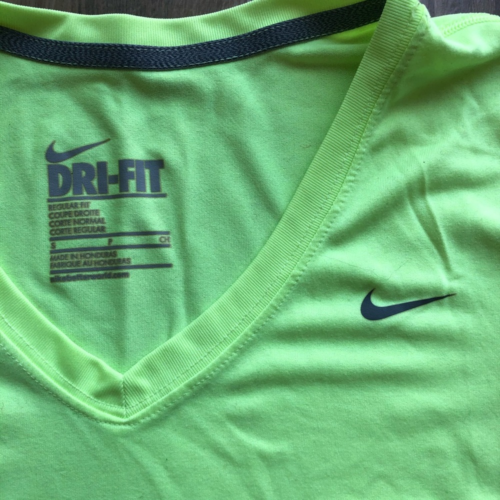 NIKE DRI-FIT Workout shirt